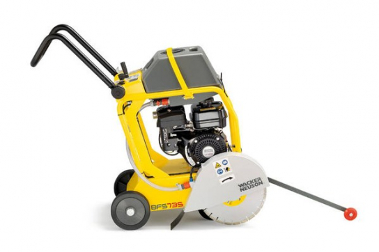 Нарезчик швов бензиновый Wacker Neuson BFS 735 A по выгодной цене в Махачкале. Надежное качество и лучшие условия ждут вас.